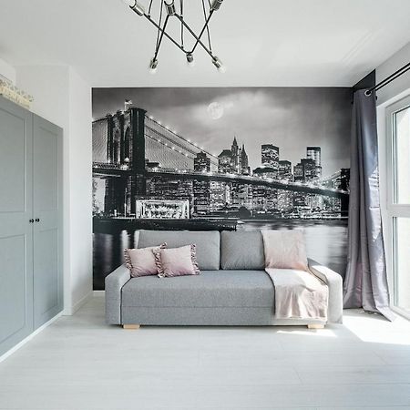 ワルシャワTargowa 10 London Studioアパートメント エクステリア 写真