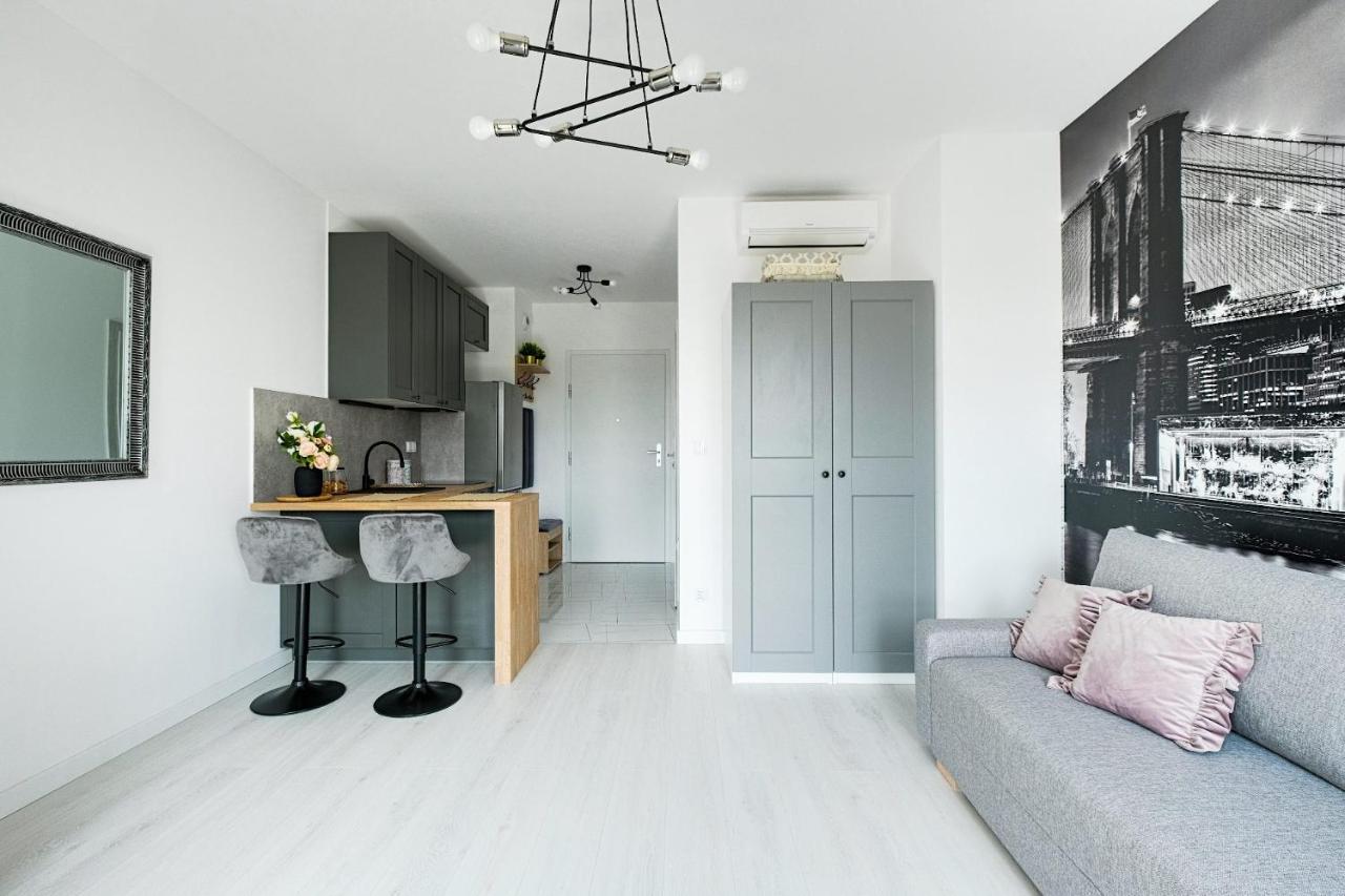 ワルシャワTargowa 10 London Studioアパートメント エクステリア 写真